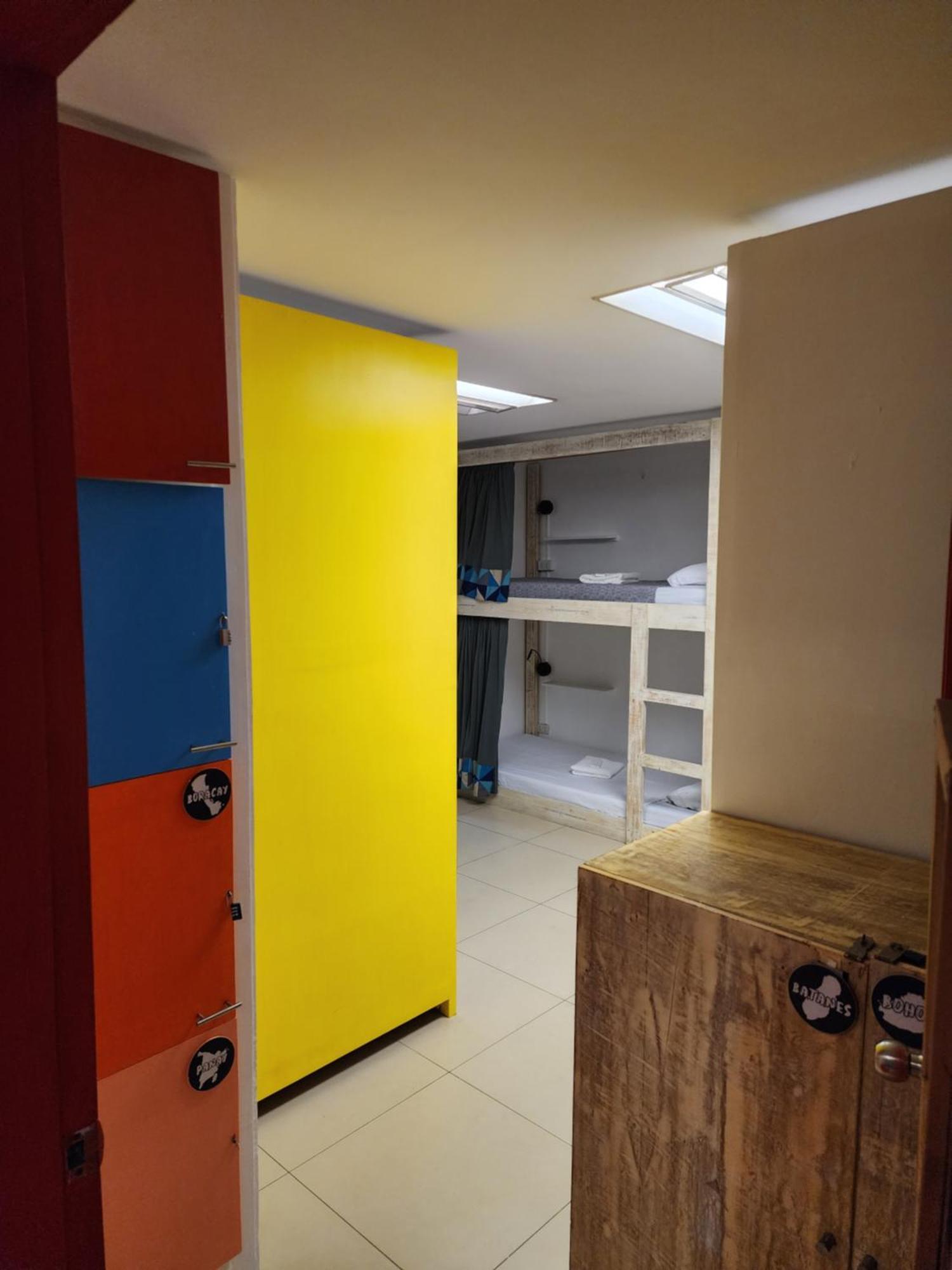Baybayin Hostel - Pasay Close To Airport Стая снимка